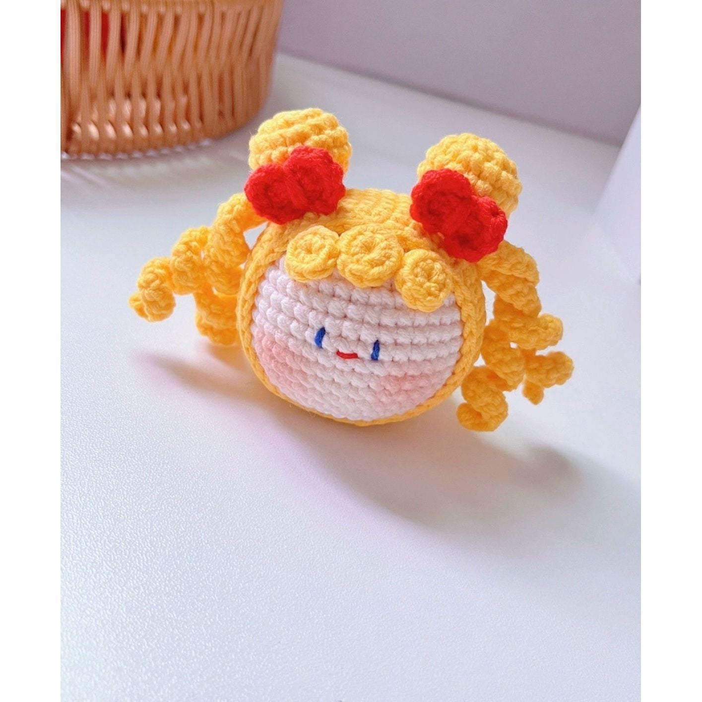 Giftwowo Handmade Yarn Crochet Pom-Pom Keychain, Bag Pendant, Creative Gift Series, Unique Handmade Accessories