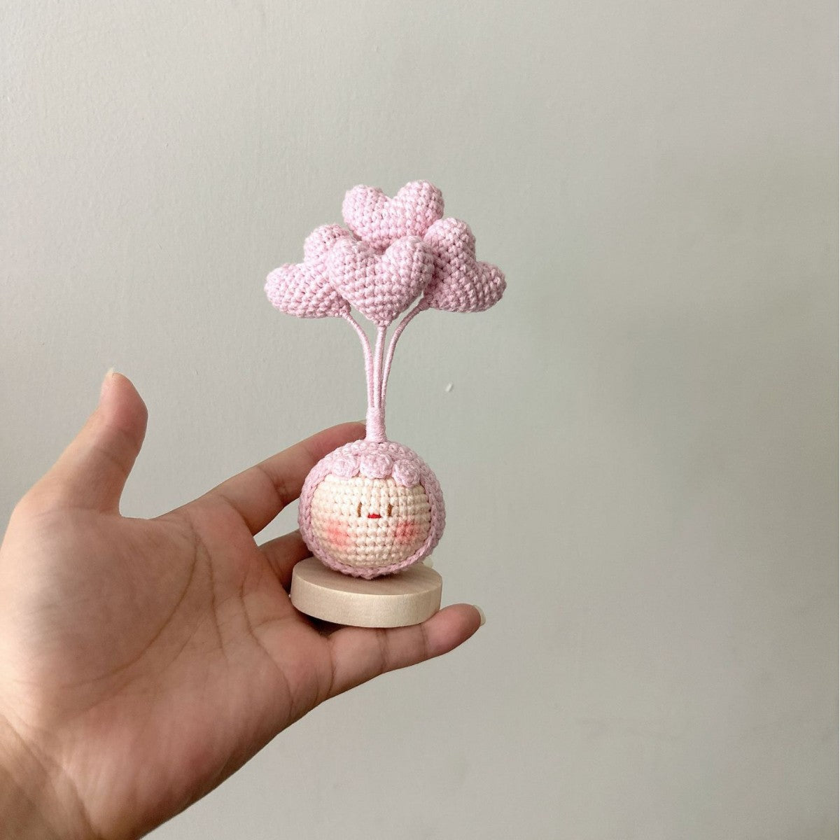 Giftwowo Finished Knitted Crochet Flower Pom-Pom Ornament, Handmade Unique Gift for Valentine's Day and Teacher's Day