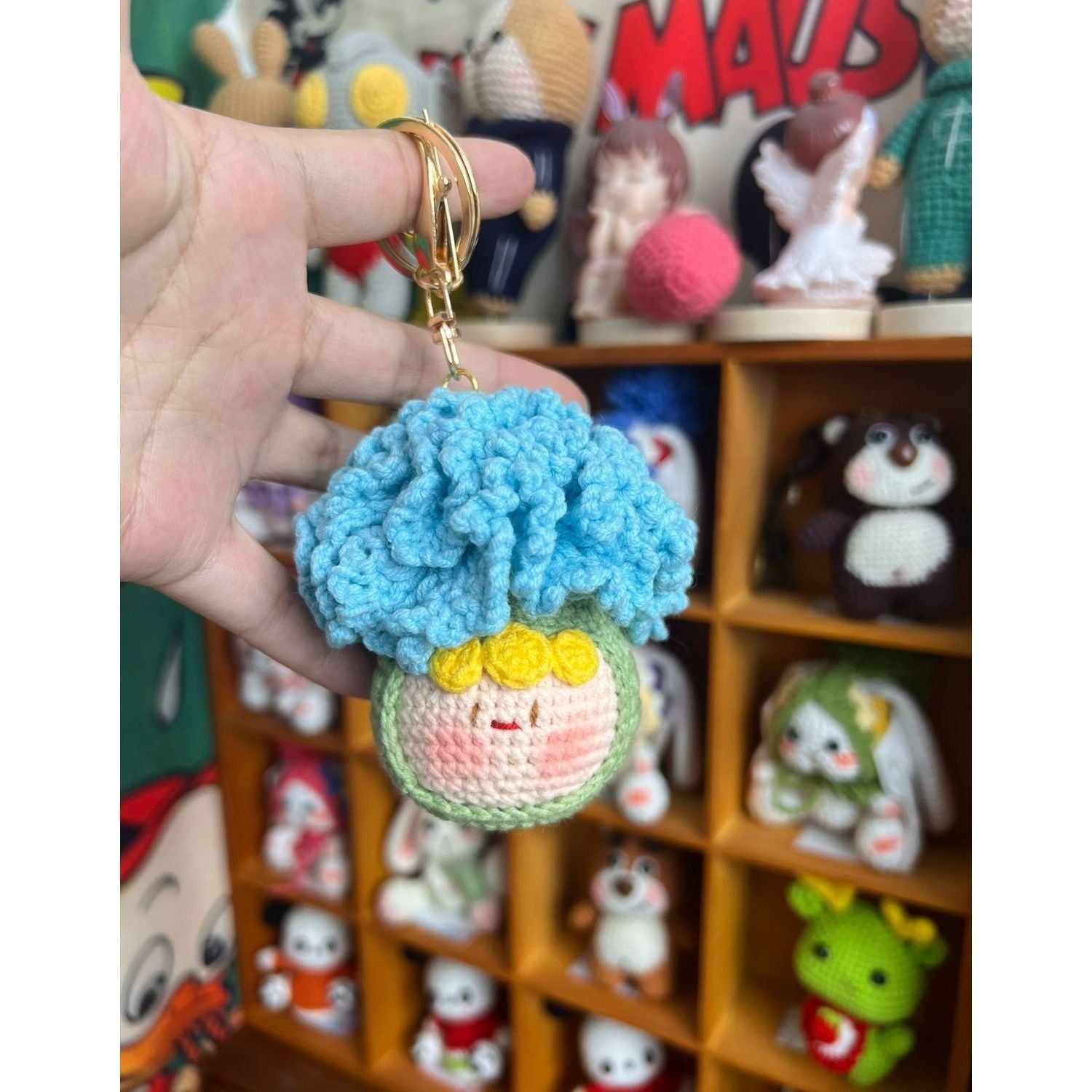 Giftwowo Finished Knitted Crochet Flower Pom-Pom Ornament, Handmade Unique Gift for Valentine's Day and Teacher's Day