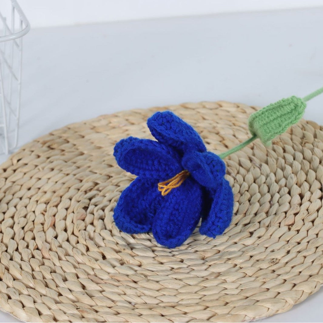 Giftwowo Handmade Crochet Yarn Tulip - Artificial Everlasting Flower, Open & Closed Blooming Yarn Tulips