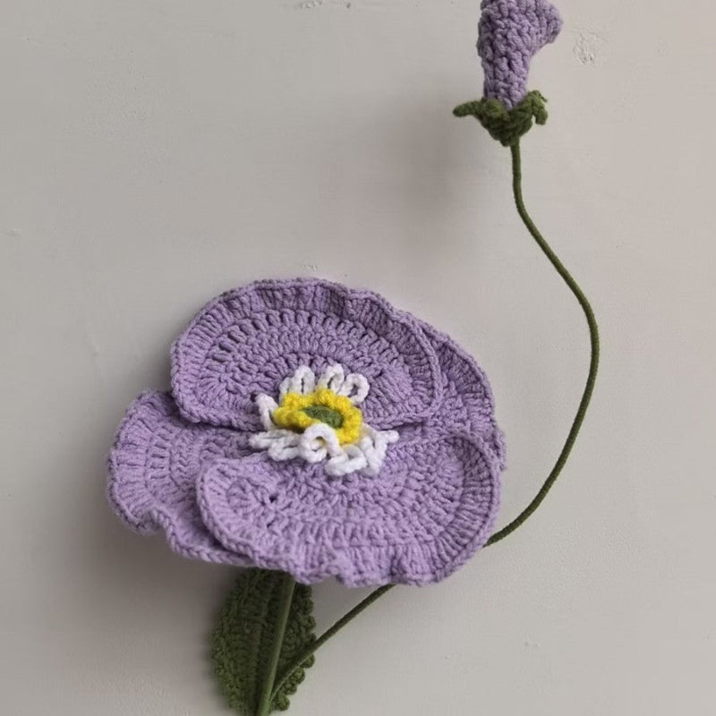 Giftwowo 1PC Handcrafted Yarn Flower Bouquet – Crochet Faux Flower Arrangement with Skirt Edging, Ready-to-Display Yarn Flowers