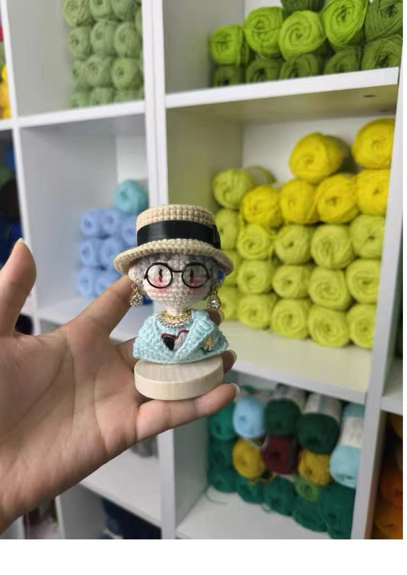 Giftwowo 1PC Handmade Crochet Yarn Doll Keychain, Figurine, Headband, Car Charm, Hair Accessory