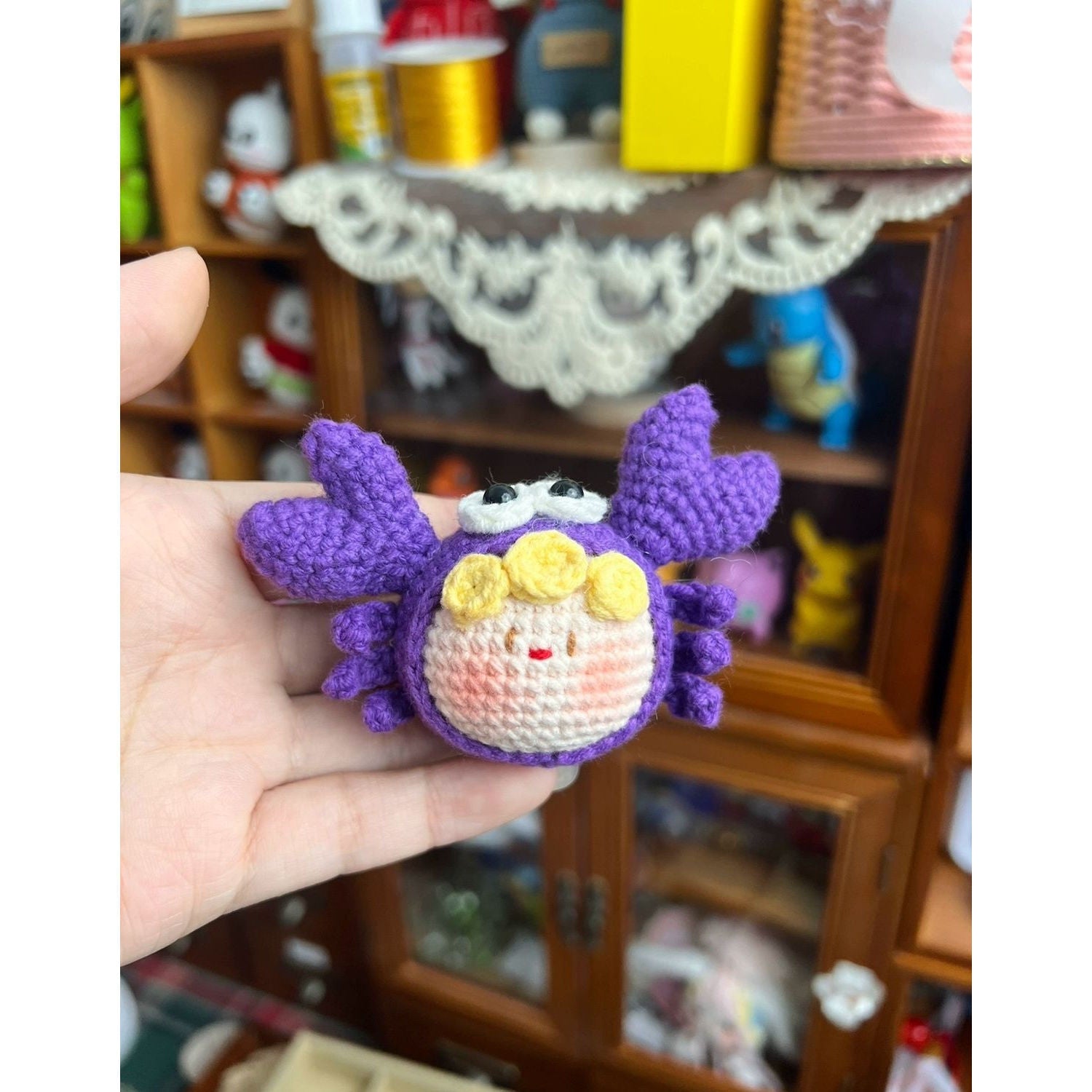 Giftwowo Handmade Zodiac Crochet Pom-Pom Keychain, Star Sign Doll Pendant, Perfect Gift for Boyfriend & Girlfriend