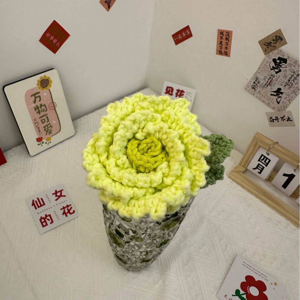 Giftwowo 1PC Hibiscus Handcrafted Yarn Flowers – Ready-to-Display Crochet Bouquet, DIY Handmade Mother's Day Gift