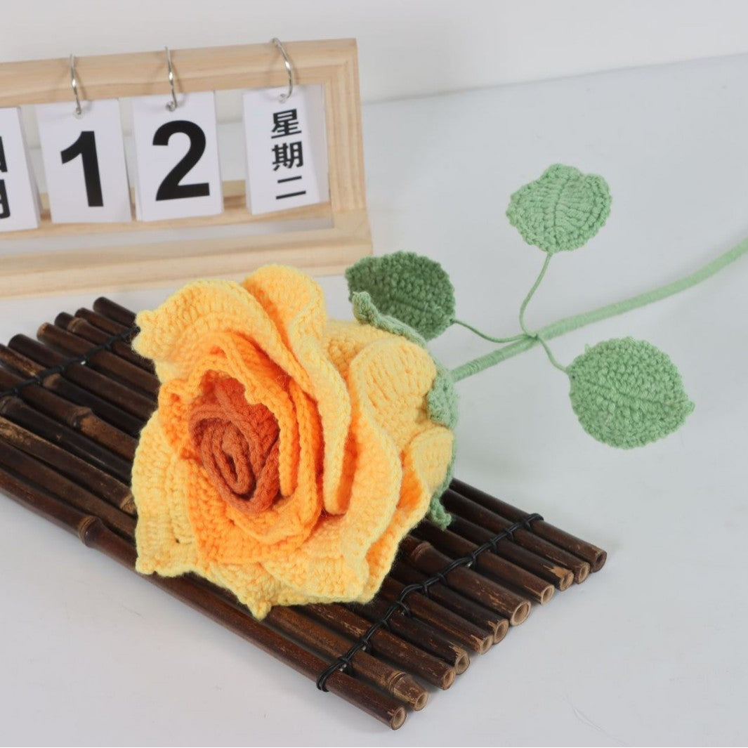 Giftwowo Handmade Yarn Rose Flower – Realistic Crochet Yarn Flowers, Perfect Valentine's Day Gift, Thai Rose Style for Lovers, DIY Knitted Floral Decoration