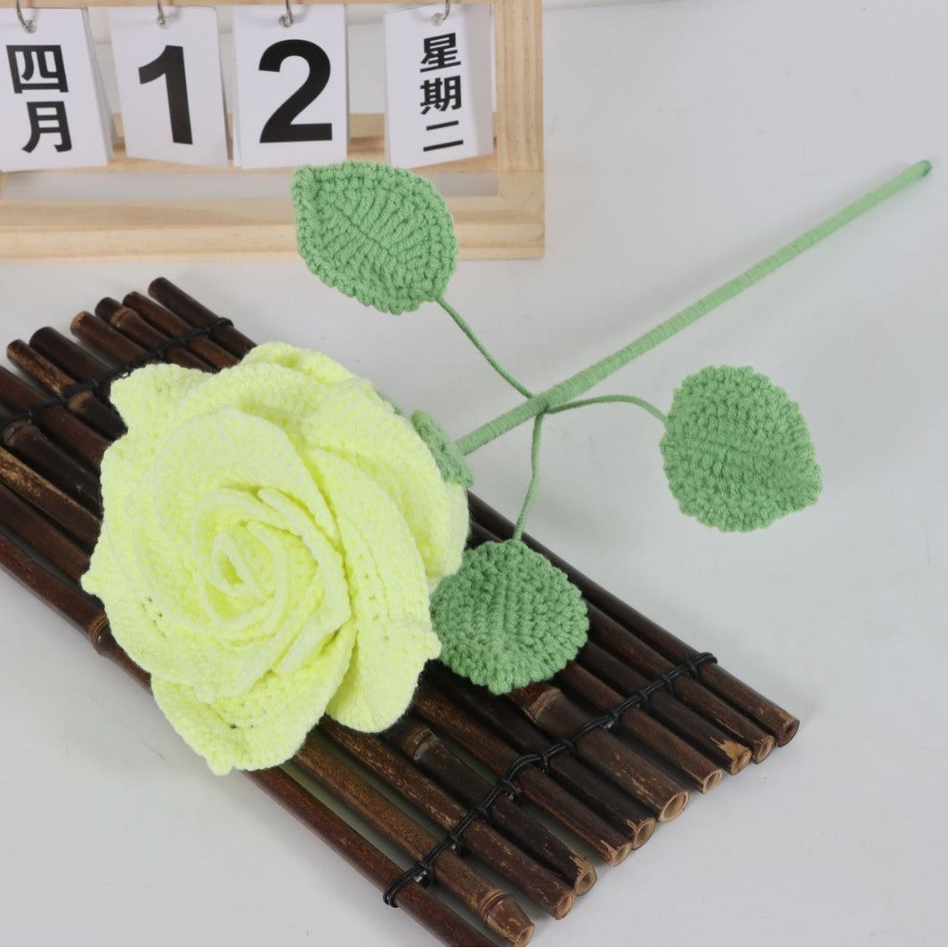 Giftwowo Handmade Yarn Rose Flower – Realistic Crochet Yarn Flowers, Perfect Valentine's Day Gift, Thai Rose Style for Lovers, DIY Knitted Floral Decoration