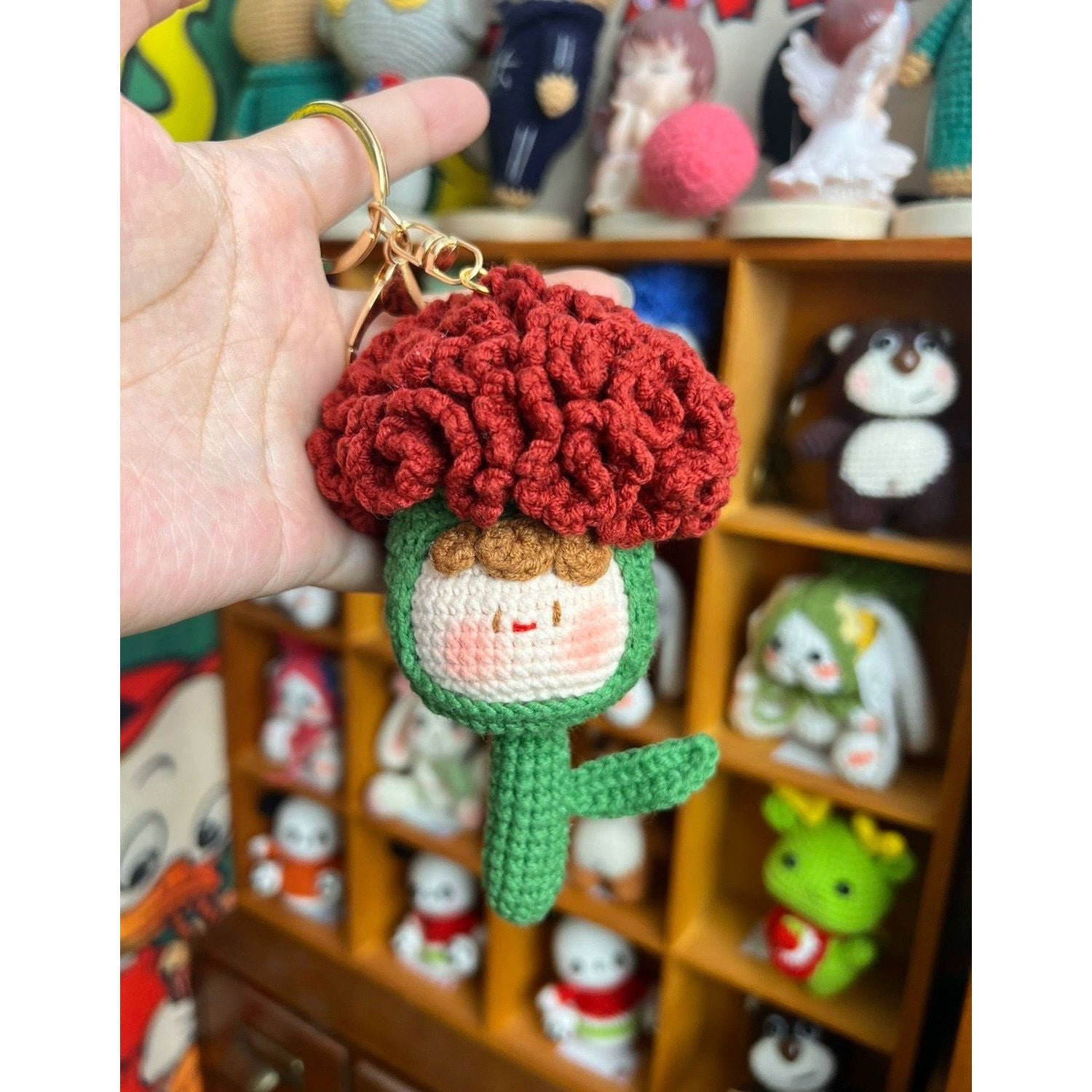 Giftwowo Pom-Pom Yarn Crochet Doll, Handmade Cute and Unique Accessory, DIY Adorable Ornament