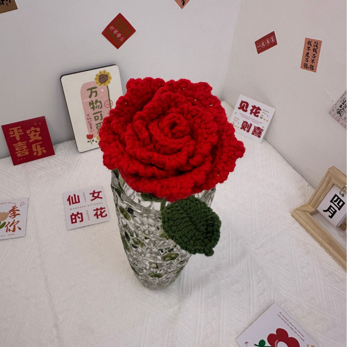 Giftwowo 1PC Hibiscus Handcrafted Yarn Flowers – Ready-to-Display Crochet Bouquet, DIY Handmade Mother's Day Gift