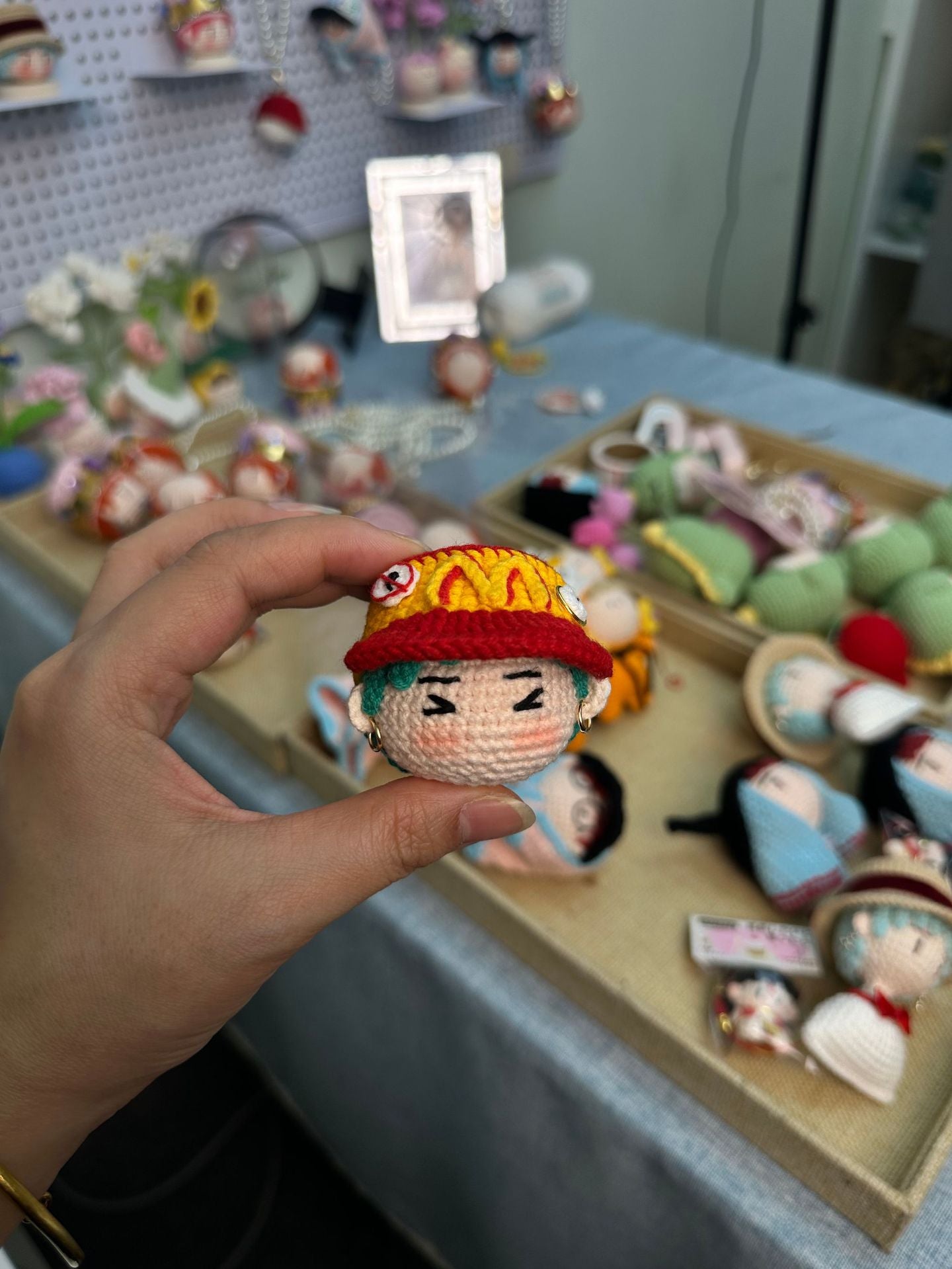 Giftwowo 1PC Handmade Crochet Yarn Doll Keychain, Figurine, Headband, Car Charm, Hair Accessory