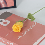 Giftwowo 1PC Handcrafted Yarn Flower Bouquet – Ready-to-Display Faux Eustoma Flowers, Crochet Floral Arrangement for Home Décor, Birthday Gift