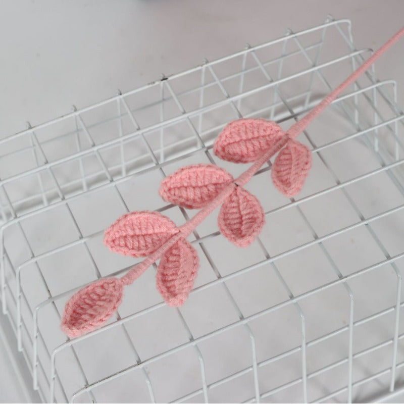 Giftwowo 1PC Eucalyptus Leaves – Handcrafted Yarn Floral Arrangement, Perfect for Living Room & Office Décor, Year-Round Woven Yarn Leaves