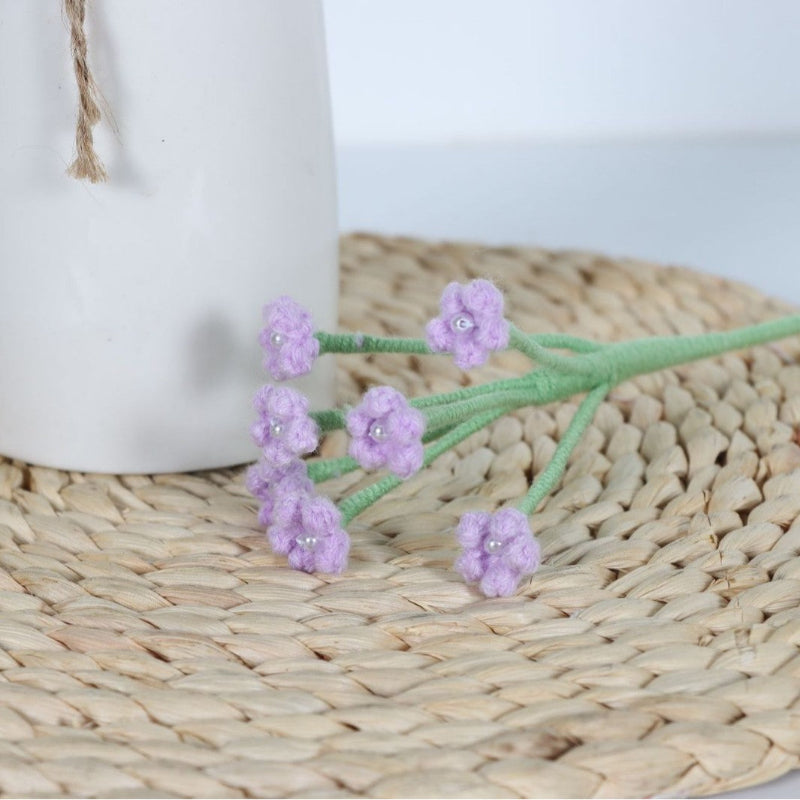 Giftwowo 1PC Baby's Breath Handcrafted Yarn Crochet Bouquet – Handmade Flower Arrangement, Faux Flowers for Gifts, Perfect for Valentine's Day