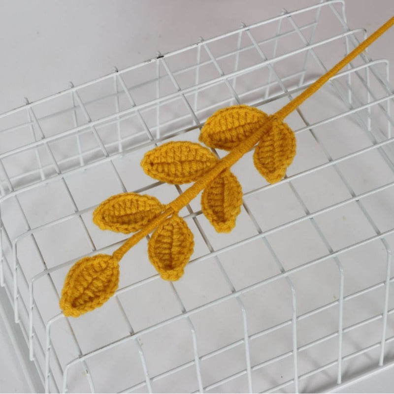 Giftwowo 1PC Eucalyptus Leaves – Handcrafted Yarn Floral Arrangement, Perfect for Living Room & Office Décor, Year-Round Woven Yarn Leaves